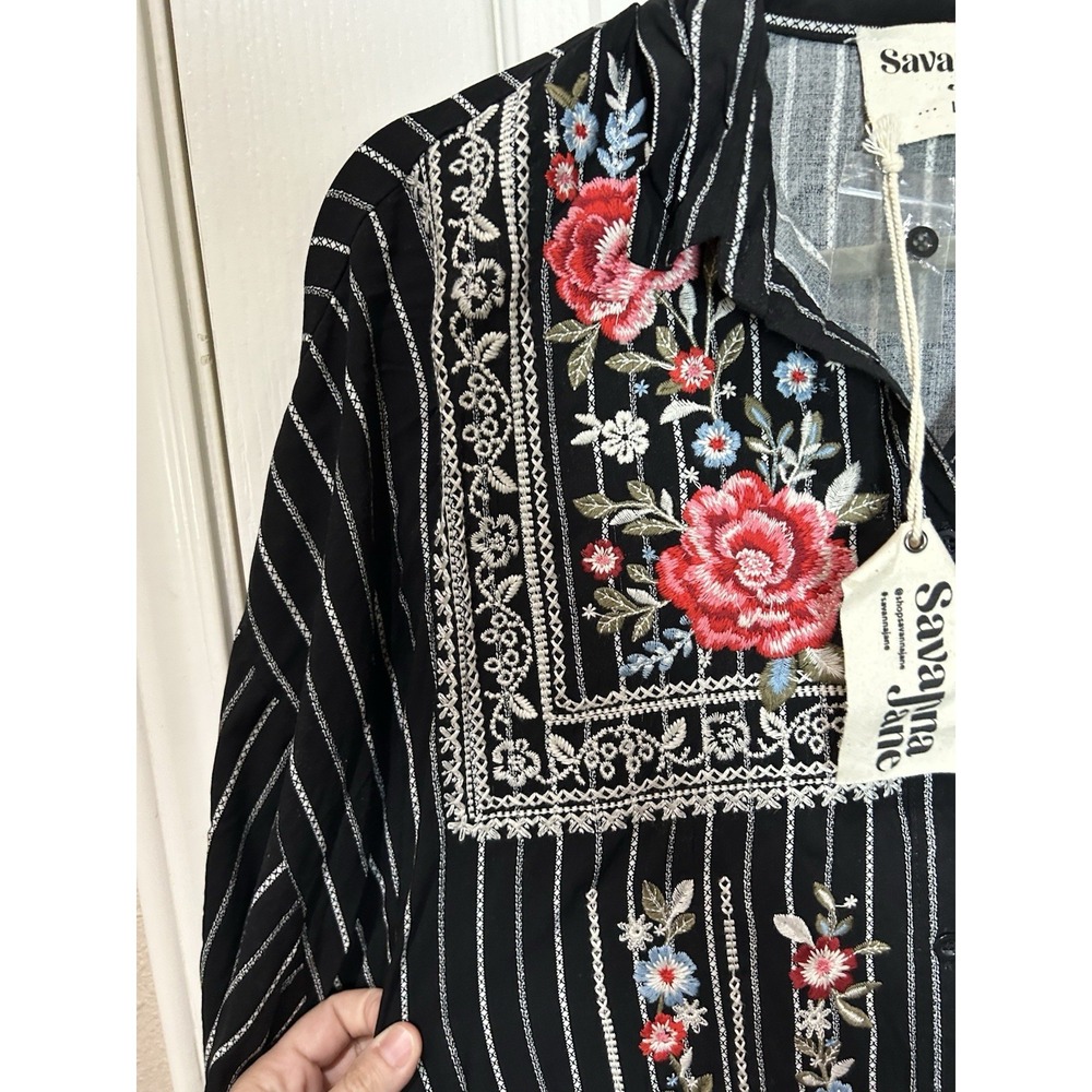 savanna jane embroidered top Button Down Floral Stripe NWT loose Boho Sz L - Picture 3 of 6